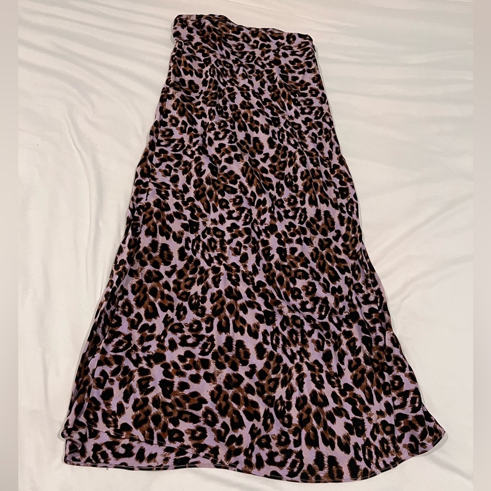 Urban Outfitters satin leopard shirt lavender size xsmall